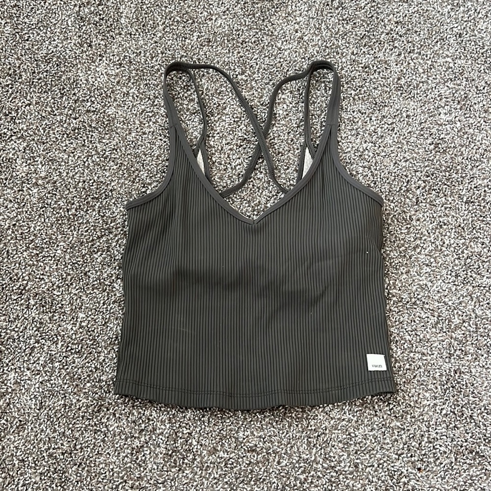 Vuori rib crop tank size small in green